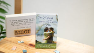 Una Esposa Conforme al corazon de Dios (Bolsillo)