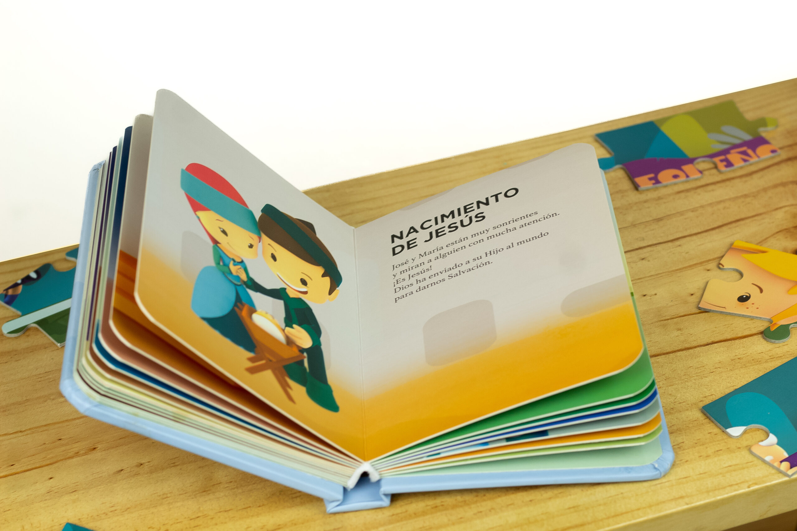 Biblia Pequeños Héroes para Bebés