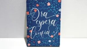 Mini Canva – Ora Espera Confía