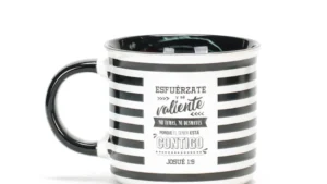 Taza “Esfuérzate y sé valiente” – Josué 1:9 | Colección Valiente